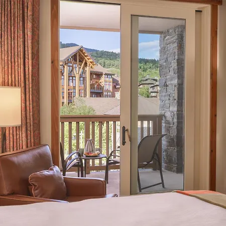 The Lodge At Spruce Peak, A Destination By Hyatt Residence Stowe Exterior photo