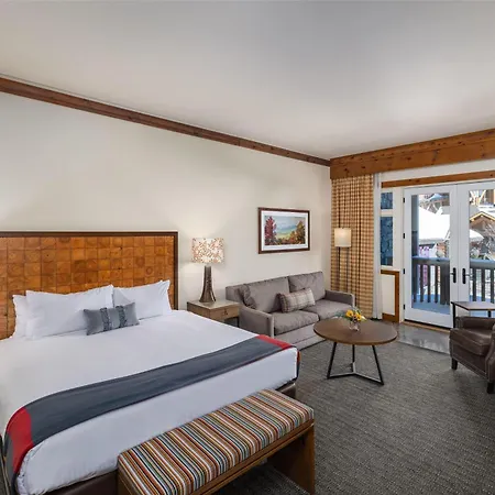 The Lodge At Spruce Peak, A Destination By Hyatt Residence Stowe Exterior photo