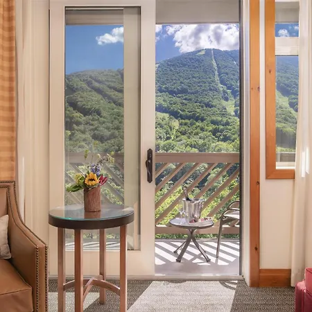 The Lodge At Spruce Peak, A Destination By Hyatt Residence Stowe Exterior photo