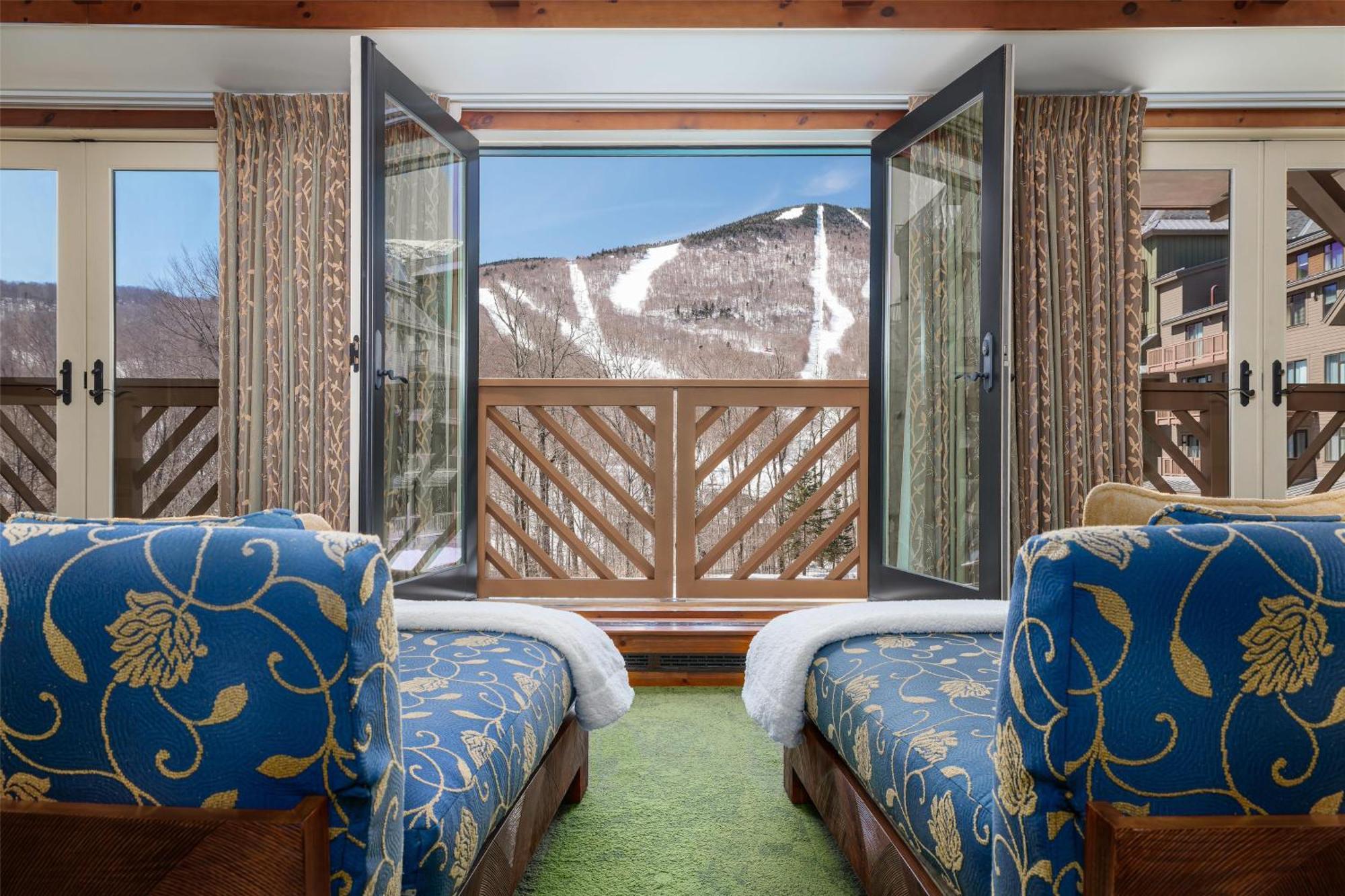 The At Spruce Peak, A Destination By Hyatt Resort 4*
